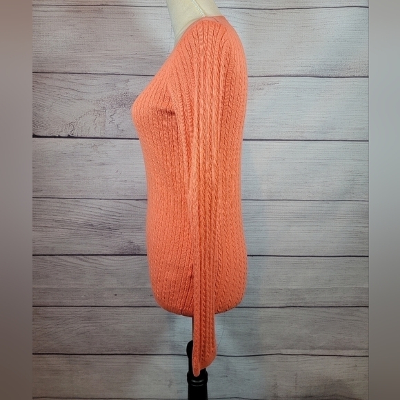 TOMMY Hilfiger Knit Round Neck Pullover Sweater Orange Size Small - Picture 2 of 7